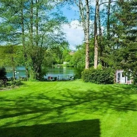 Exklusives Schwedenhaus Am Mit Badesteg Plön